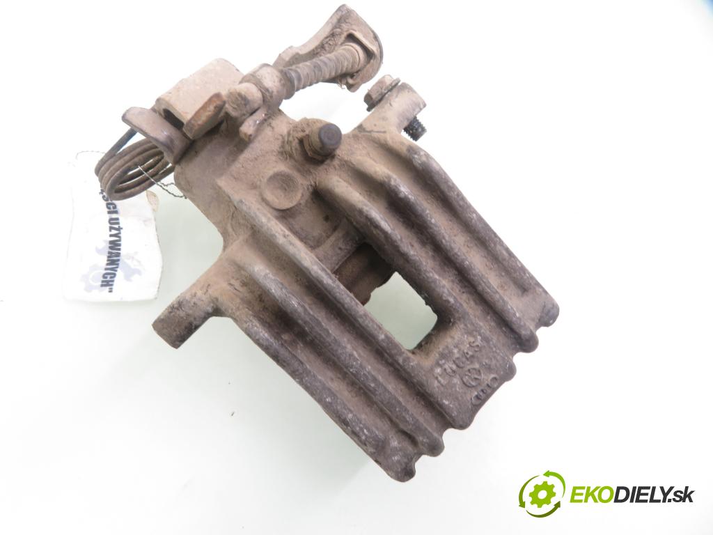 VW PASSAT B5.5 Variant (3B6) KOMBI 2000 74,00 1.9 TDI PD 101 - AVB 1896,00 Brzdič strmeň pravé zadné