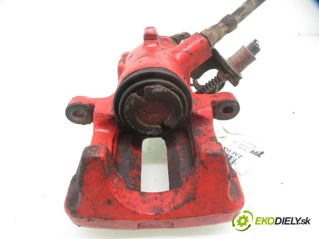 AUDI A4 Avant (8D5, B5) KOMBI 1996 81,00 1.9 TDI - AVG 1896,00 brzdič třmen LT 