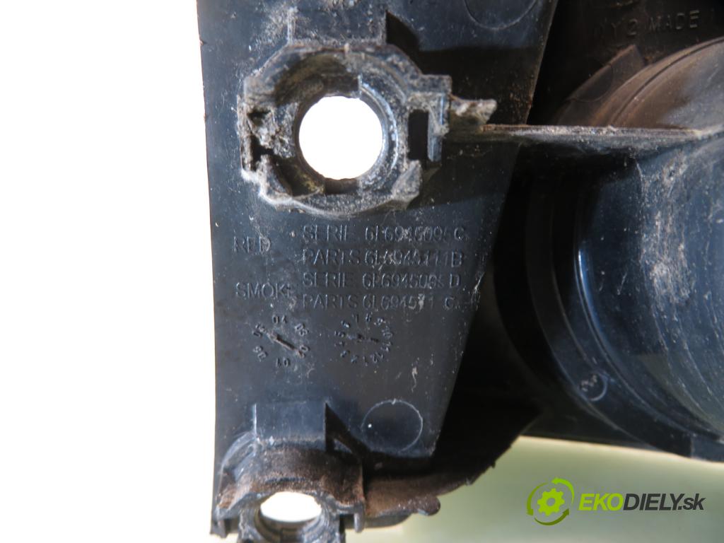 SEAT IBIZA III (6L1) HB 2004 47,00 1.2 12V - AZQ 1198,00 Svetlo ľavé zadné 6L6945095C ; 6L6945111B ; 6L6945095D