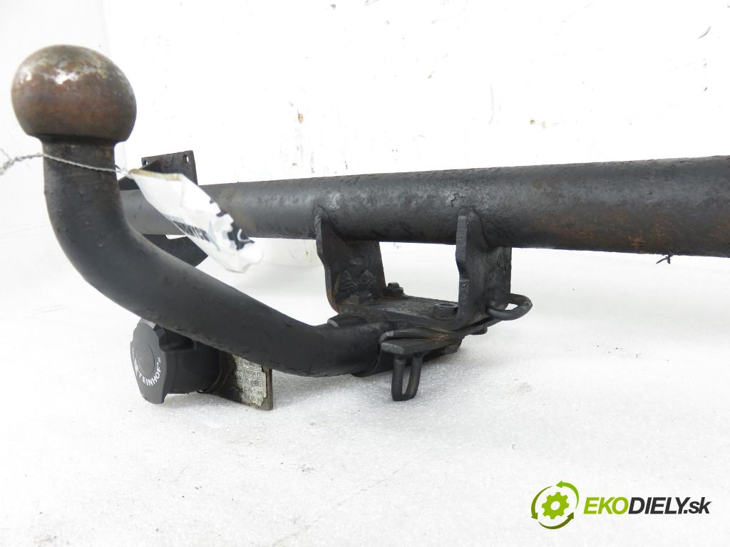 PEUGEOT 307 SW (3H) KOMBI 2007 80,00 1.6 HDI 110 - 9HY (DV6TED4) 1560,00 Hák