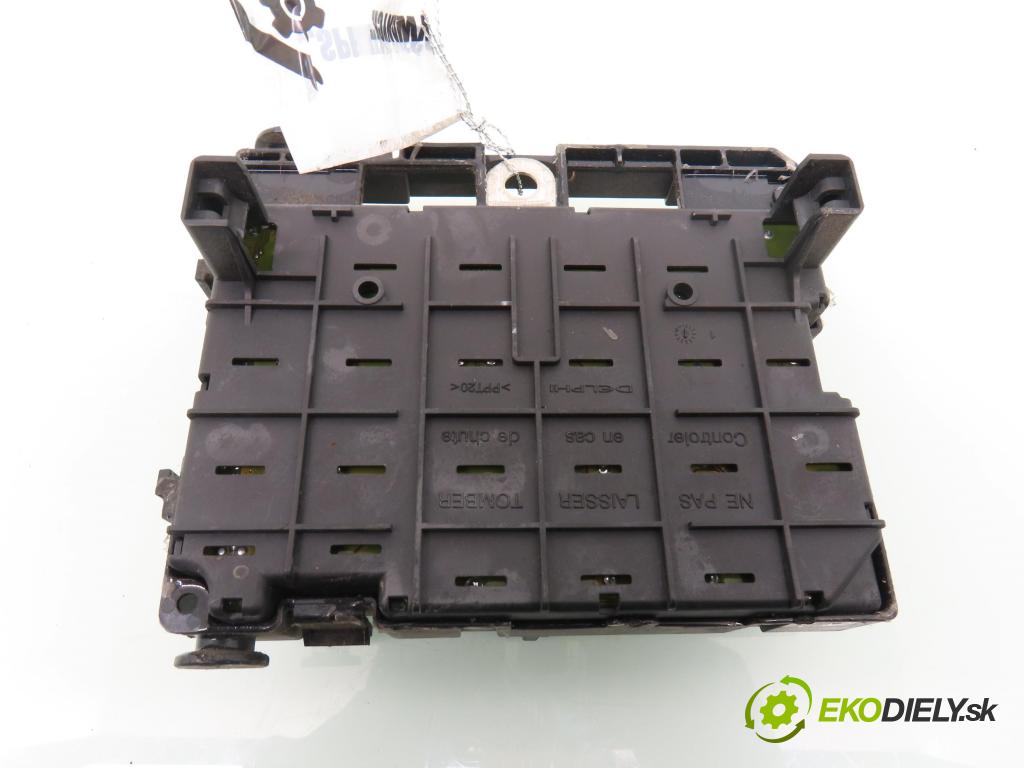 PEUGEOT 206 liftback (2A/C) HB 2004 50,00 1.4 HDi 8V 70 - 8HX 1398,00 MODUL BSM 9650663980
