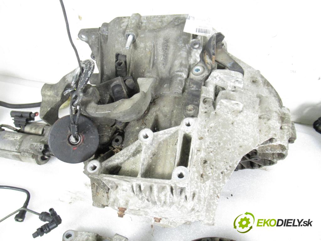 FORD S-MAX (WA6) MINIVAN 2007 103,00 2.0 TDCi - QXWB 1997,00 přeložení 7G9R7002UD ; 6M2R7F096EB