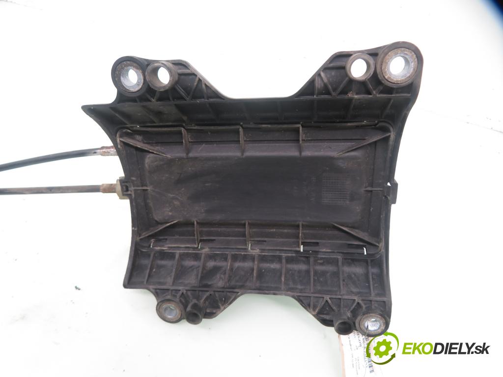 FIAT GRANDE PUNTO (199_) HB 2006 66,00 1.3 D Multijet 90 - 199 A3.000 1248,00 ZVEDÁK: 553485430