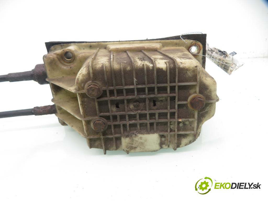 FIAT SEICENTO / 600 (187_) HB 2001 40,00 1.1 54 - 176 B2.000 1108,00 ZVEDÁK: 