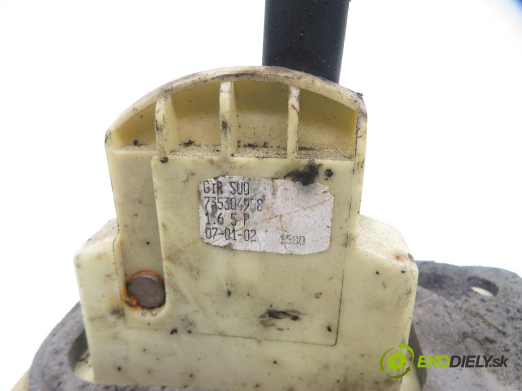 FIAT STILO (192_) HB 2002 76,00 1.6 16V 103 - 182 B6.000 1596,00 ZVEDÁK: 735304958