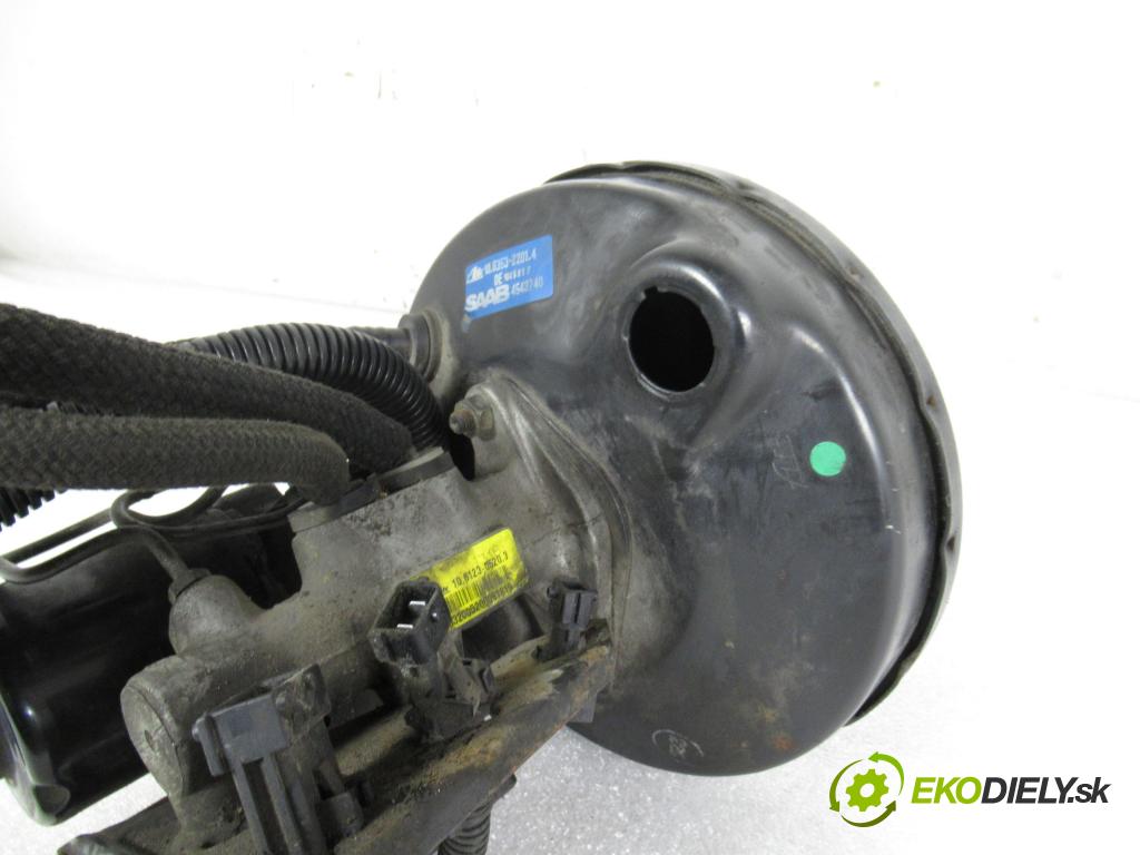 SAAB 900 II LIFTBACK 1995 136,00 2.0 -16 Turbo 185 - B204L 1985,00 posilovač 4543740 ; 10044707303 ; 10050187913 (Servočerpadlo)