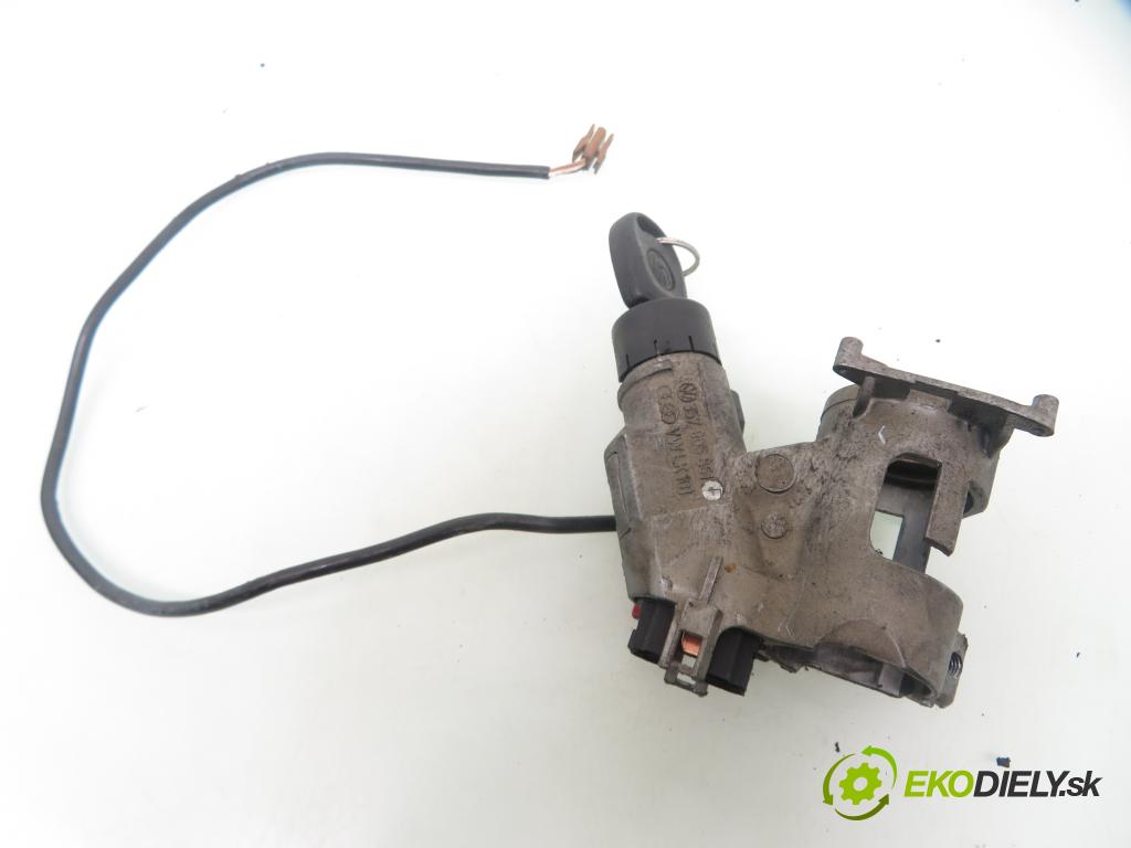 VW POLO CLASSIC (6V2) SEDAN 1996 44,00 60 1.4 - AKV 1390,00 spinačka / imobilizéra IMMO / Riadiaca jednotka 032906030P ; 6N0953257 ; 357905851F