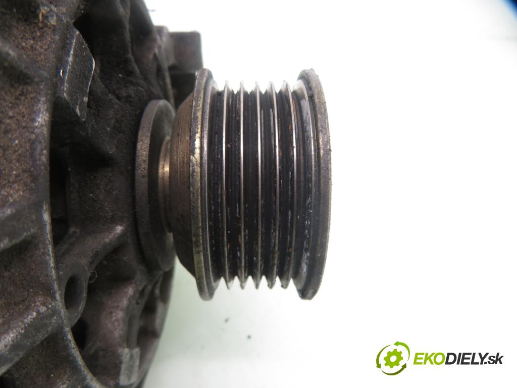 RENAULT SCENIC I (JA0/1_) MINIVAN 2002 102,00 2.0 16V 139 - F4R 740 1998,00 Alternátor 8200030635 ; 2542420C ; SG9B033 (Alternátor)