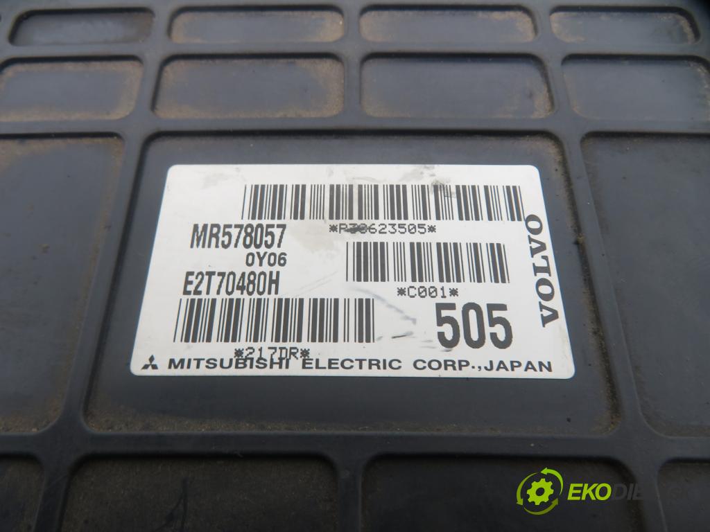 VOLVO S40 I (VS) SEDAN 2001 90,00 1.8 i - B 4184 SJ 1834,00 Riadiaca jednotka Motor MR578057 ; E2T70480H