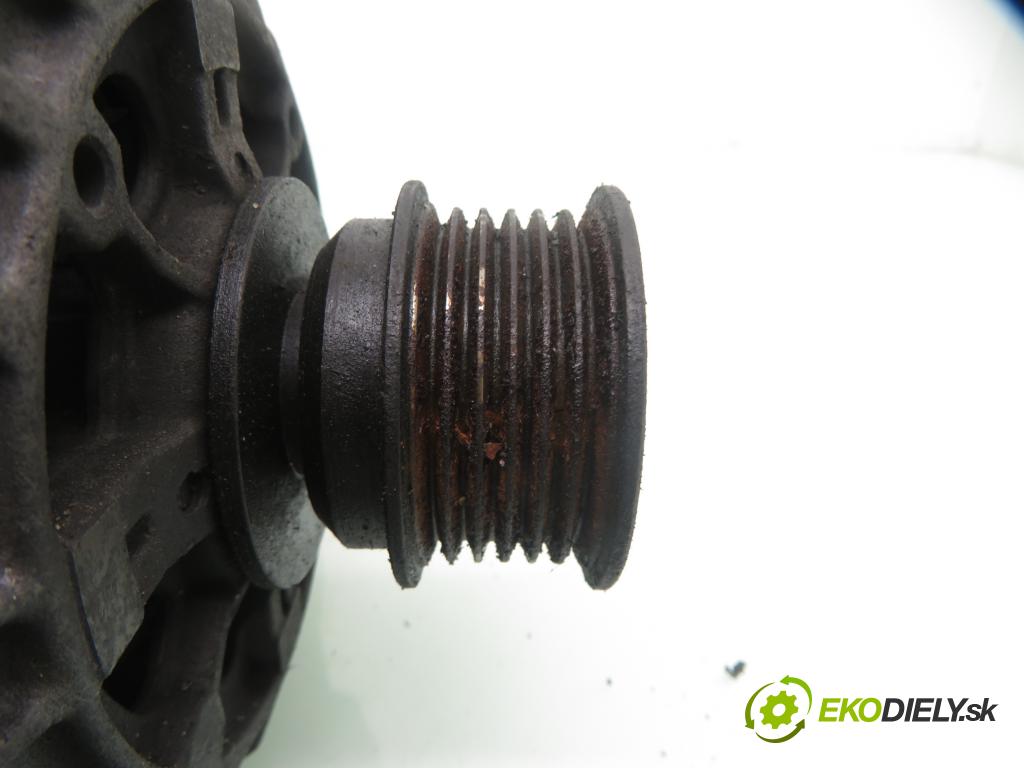 BMW 5 Touring (E34) KOMBI 1996 110,00 520 i - M50 B20 (206S2) 1991,00 Alternátor  (Alternátor)