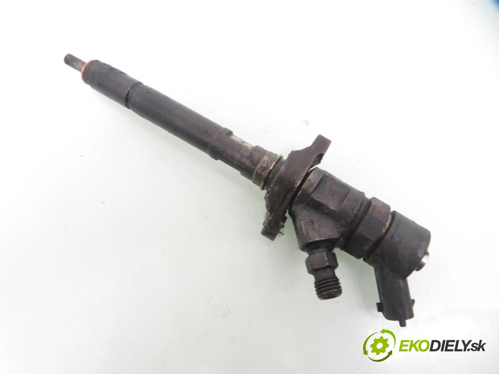 PEUGEOT 307 SW (3H) KOMBI 2007 80,00 1.6 HDI 110 - 9HY (DV6TED4) 1560,00 vstrekovač 0445110281 (Vstrekovač paliva)