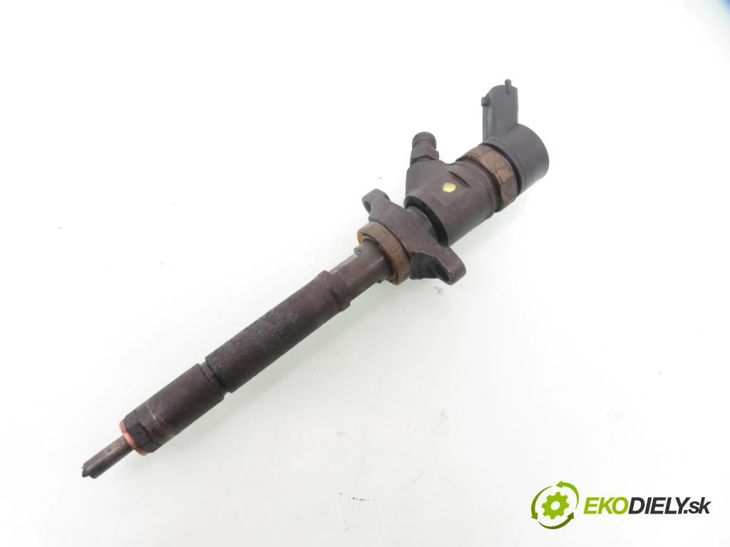 PEUGEOT 307 SW (3H) KOMBI 2007 80,00 1.6 HDI 110 - 9HY (DV6TED4) 1560,00 vstřikovač 0445110281 (Vstřikovač paliva)