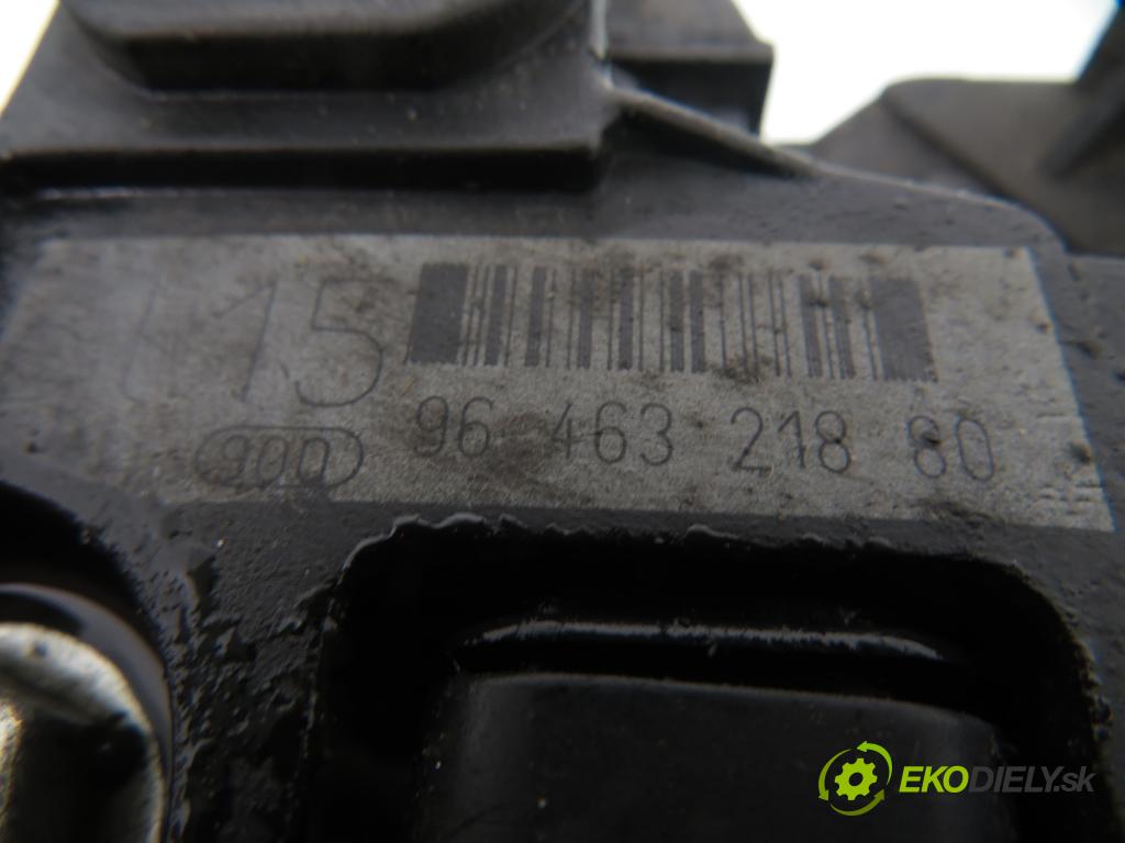 PEUGEOT 307 SW (3H) KOMBI 2007 80,00 1.6 HDI 110 - 9HY (DV6TED4) 1560,00 Alternátor 9646321880 (Alternátor)