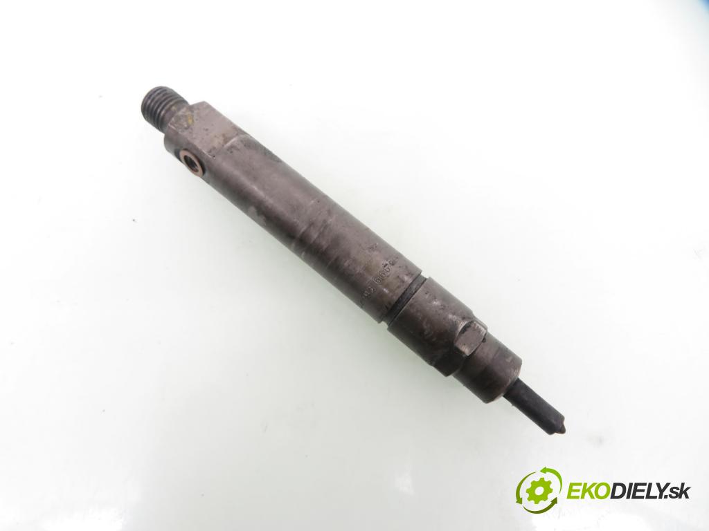 FIAT DUCATO (230_) FURGON 1998 90,00 2.8 TDi 122 - 8140.43 2800,00 vstřikovač 0432193666 (Vstřikovač paliva)