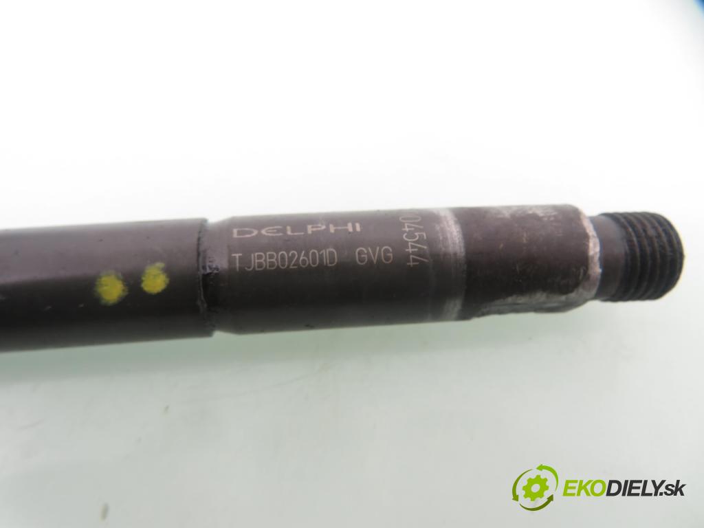 FORD TRANSIT Furgon (FA_ _) FURGON 2002 66,00 2.4 DI (FAA_, FAB_, FAC_, FAD_) - D2FA 2402,00 vstrekovač TJBB02601D (Vstrekovač paliva)