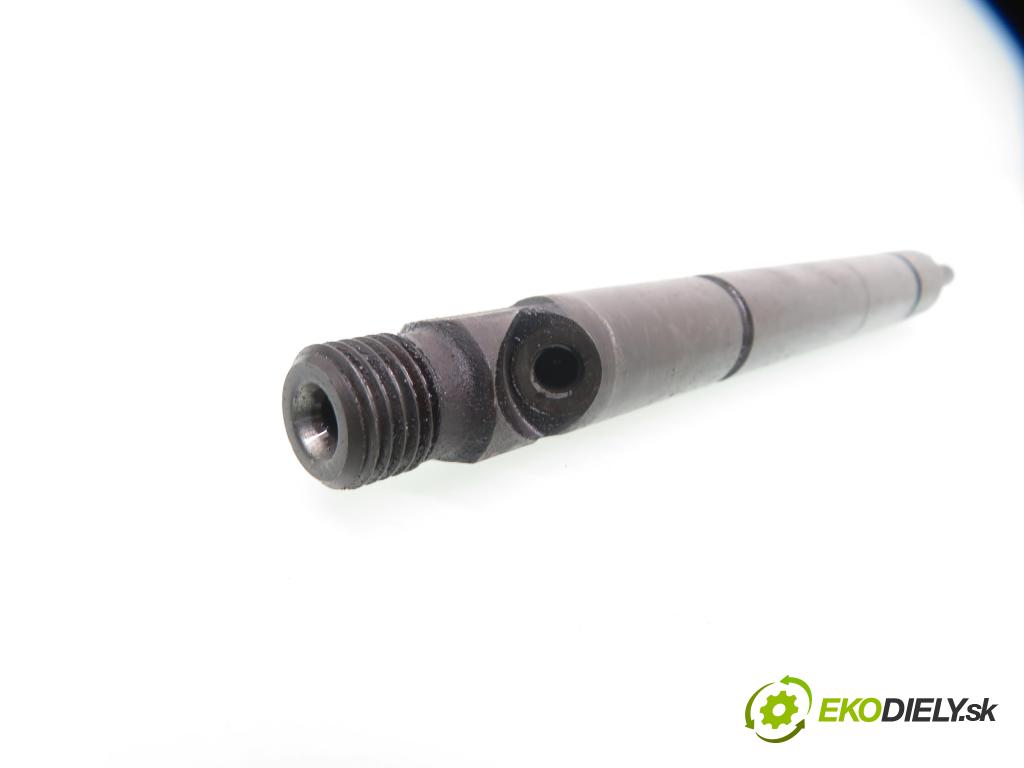 FORD TRANSIT Furgon (FA_ _) FURGON 2002 66,00 2.4 DI (FAA_, FAB_, FAC_, FAD_) - D2FA 2402,00 vstrekovač TJBB02601D (Vstrekovač paliva)