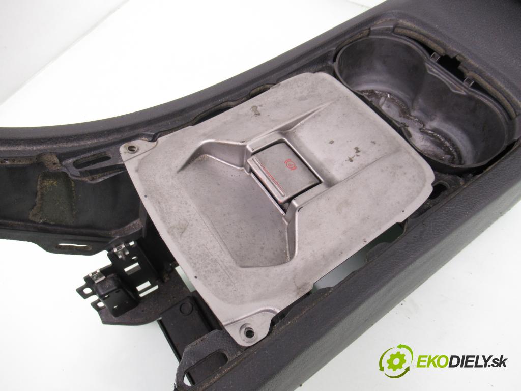 FORD S-MAX (WA6) MINIVAN 2007 103,00 2.0 TDCi - QXWB 1997,00 Lakťová opierka 5M21R045A20A