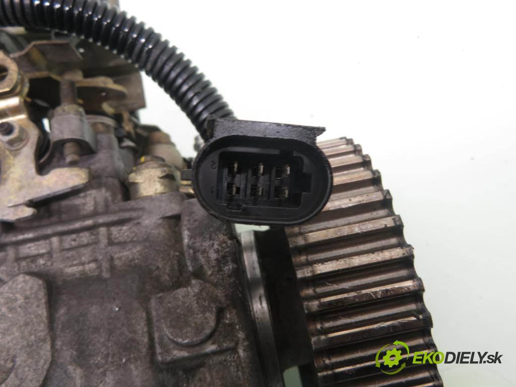 RENAULT LAGUNA I (B56_, 556_) LIFTBACK 1995 61,00 2.2 D (B56F/2) - G8T 706 2188,00 Pumpa vstrekovacia 0460494332 (Vstrekovacie čerpadlo)