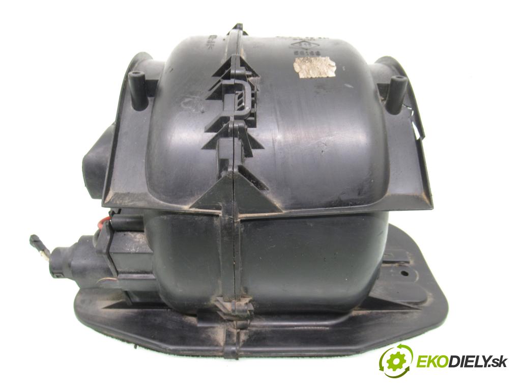 RENAULT KANGOO (KC0/1_) FURGON 2003 45,00 1.5 dCi 60 - K9K 702 1461,00 Ventilátor vetráku 9174550017 ; 8200039211
