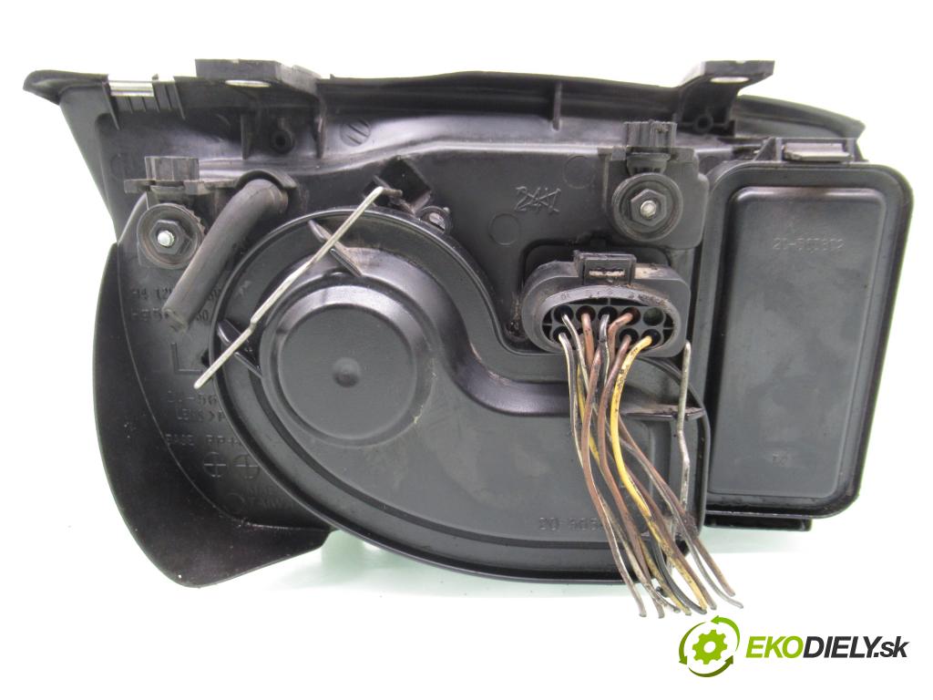 VW BORA (1J2) SEDAN 2001 81,00 1.9 TDI - AHF 1896,00 Svetlo LP 205654B