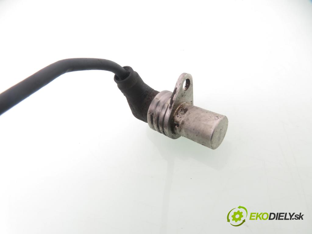 BMW 3 (E36) SEDAN 1991 83,00 318 i - M40 B18 (184E1) 1796,00 snímač polohy Vačkového hřídele / kliky klikového 17240562