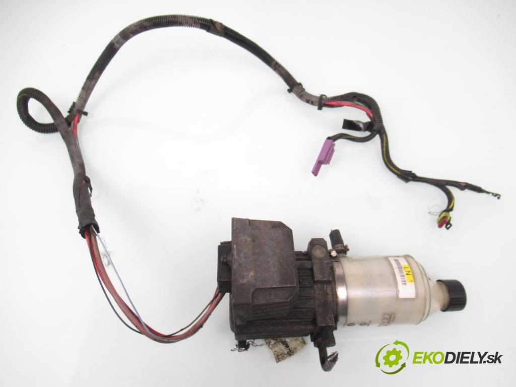 OPEL ASTRA G liftback (T98) HB 1999 74,00 1.6 16V - X 16 XEL 1598,00 Pumpa servočerpadlo 554552