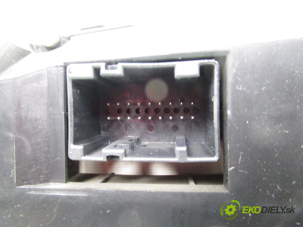 FIAT PANDA (169_) HB 2011 51,00 1.2 - 169 A4.000 1242,00 Prístrojovka elektrický 51711239