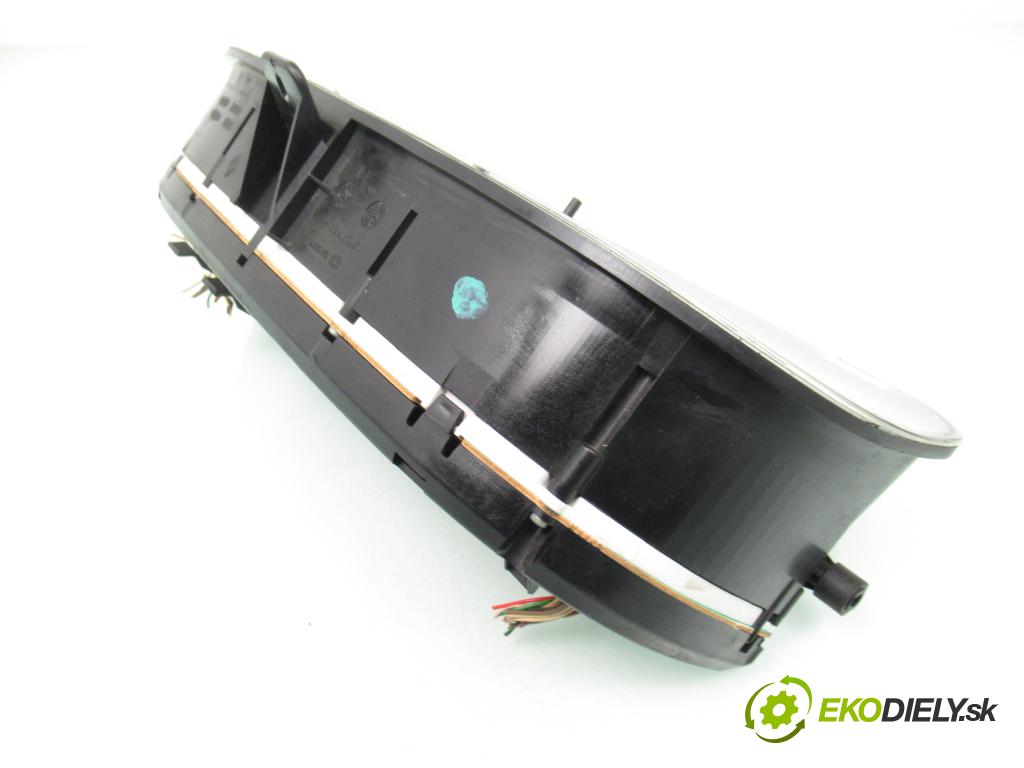 RENAULT LAGUNA I (B56_, 556_) LIFTBACK 1996 69,00 1.8 - F3P 674 1783,00 spínačka / imobilizéra IMMO / řídící jednotka S113717115 ; 7700102294 ; 7793297637