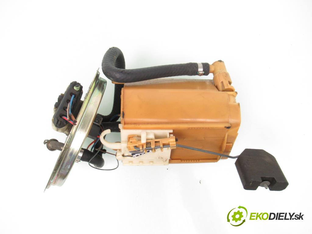 OPEL CORSA B (S93) HB 1997 44,00 1.4 i - C 14 NZ 1389,00 pumpa paliva 90411101