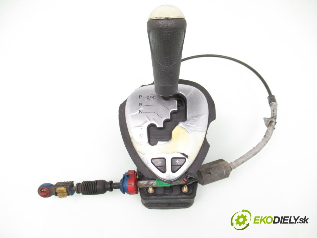 CITROEN C5 I (DC_) LIFTBACK 2002 100,00 2.0 16V (DCRFNC, DCRFNF) - RFN (EW10J4) 1997,00 ZVEDÁK: 9642800580