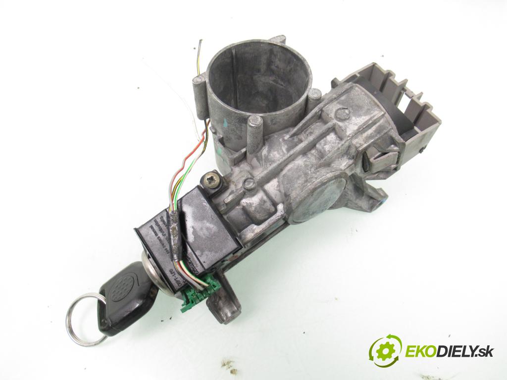FORD FOCUS Turnier (DNW) KOMBI 2000 74,00 1.6 16V - FYDC 1596,00 spinačka / imobilizéra IMMO / Riadiaca jednotka 98AB12A650CXA ; 98AG148073AG ; 98AB10849CF