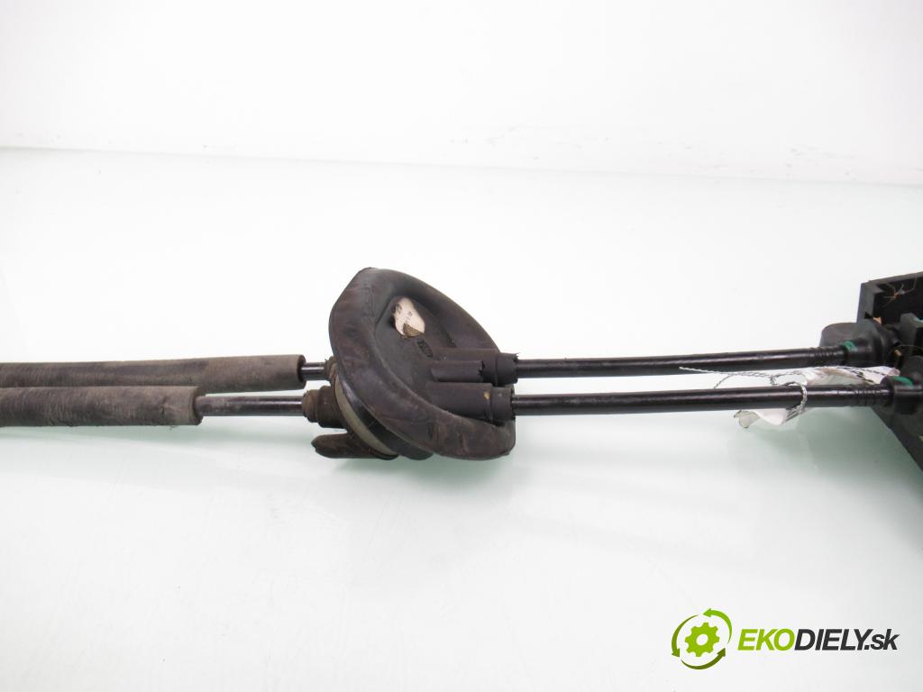 CITROEN C4 I (LC_) HB 2006 66,00 1.6 HDi - 9HX (DV6ATED4) 1560,00 ZVEDÁK: 9657303580