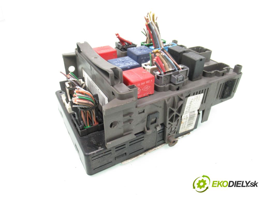 RENAULT LAGUNA II (BG0/1_) LIFTBACK 2001 79,00 1.6 16V (BG0A, BG0L) - K4M 714 1598,00 MODUL BSI 8200141163 ; 216543863H1 ; 8200148810