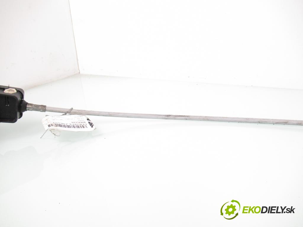OPEL SIGNUM HB 2004 155,00 3.2 V6 - Z 32 SE 3175,00 ZVEDÁK: 13130909GW
