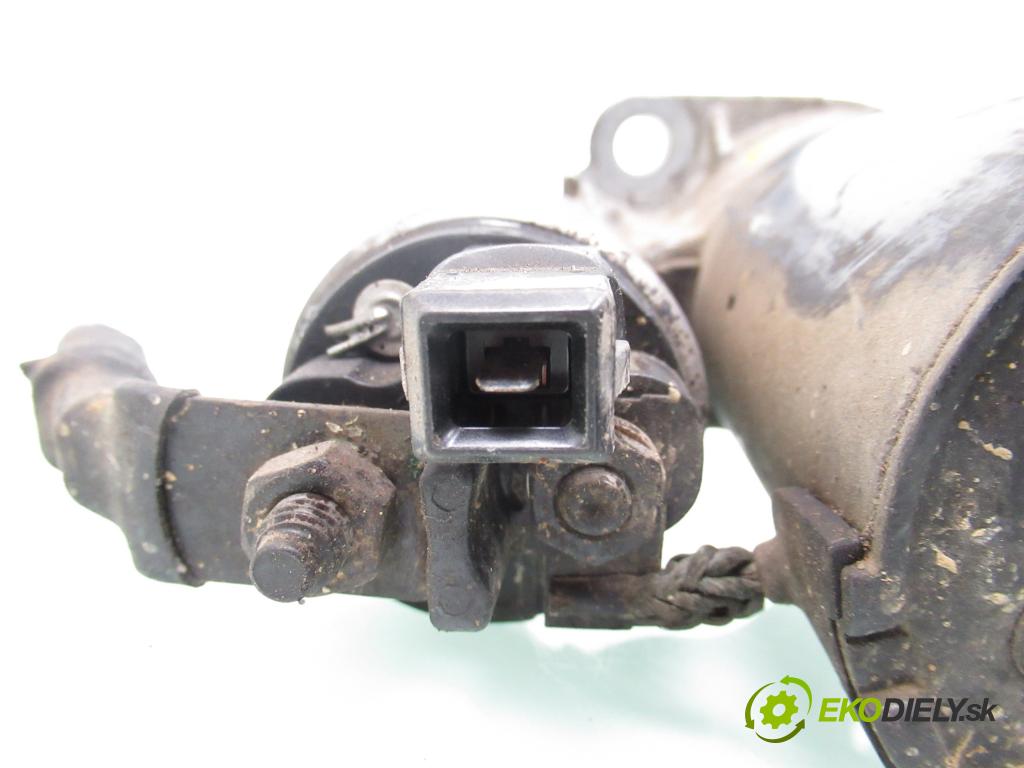 VW GOLF IV (1J1) HB 1998 74,00 1.6 - AKL 1595,00 startér 0986017830 (Startér)