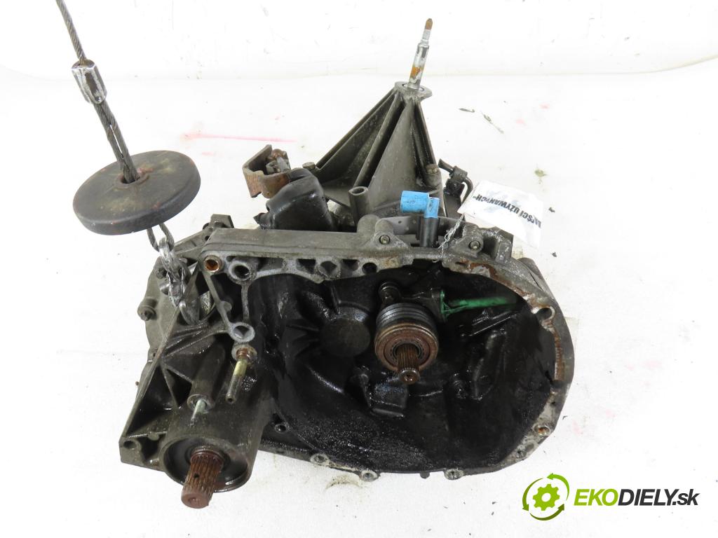RENAULT LAGUNA II Grandtour (KG0/1_) KOMBI 2001 89,00 1.8 16V - F4P 770 1783,00 Prevodovka MANUALNA JR5008