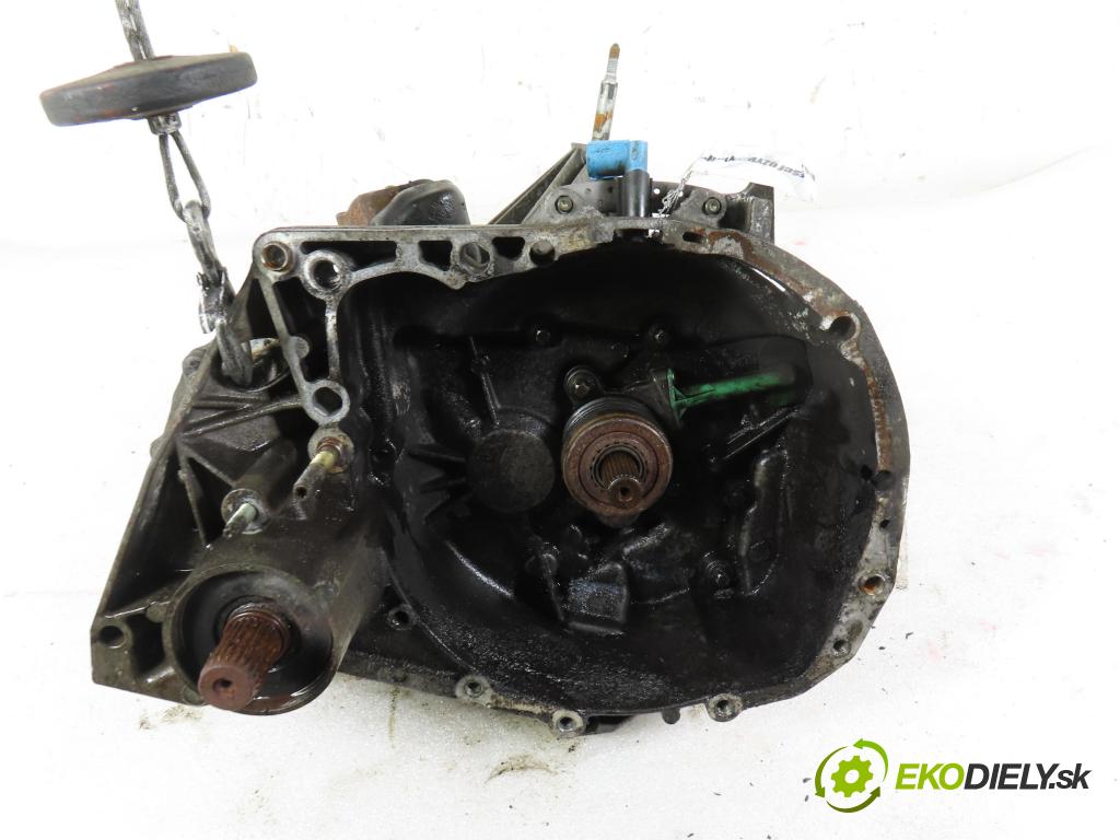 RENAULT LAGUNA II Grandtour (KG0/1_) KOMBI 2001 89,00 1.8 16V - F4P 770 1783,00 Prevodovka MANUALNA JR5008