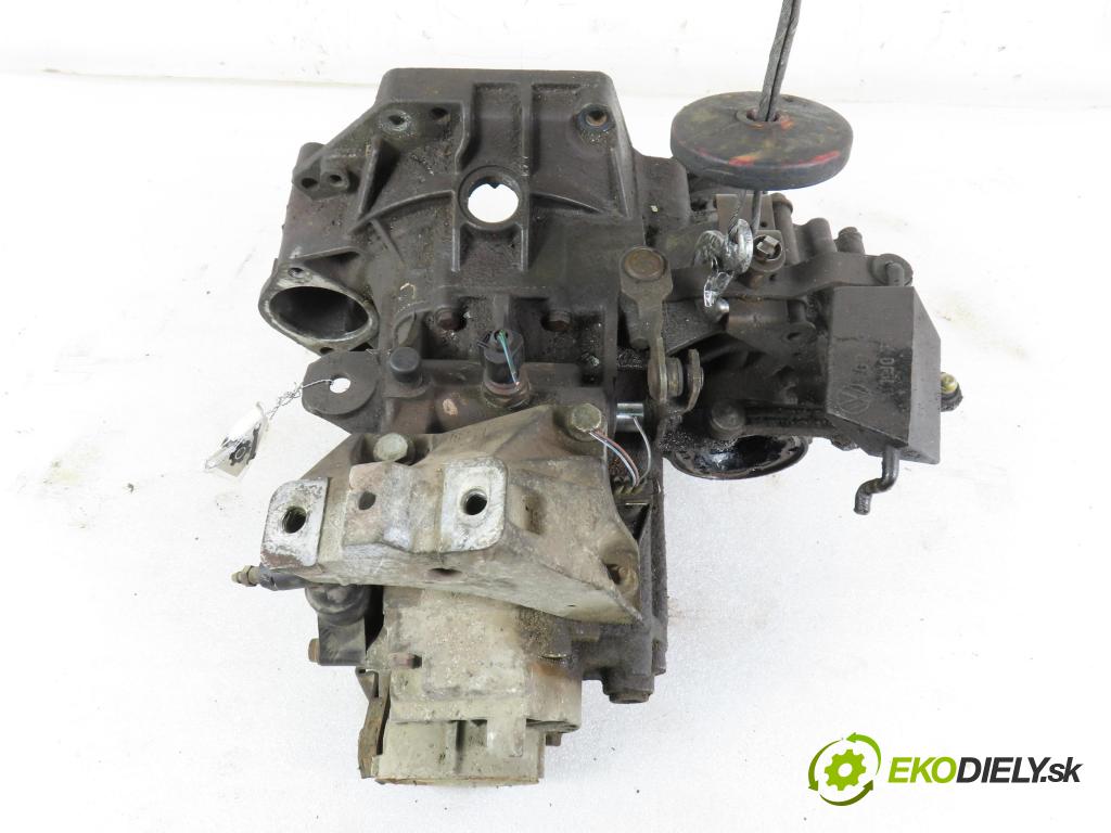 VW GOLF IV (1J1) HB 1998 74,00 1.6 - AKL 1595,00 převodovka MANUALNA DLP