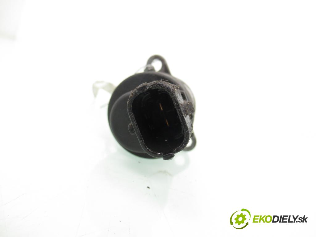 OPEL ASTRA H (A04) HB 2005 74,00 1.7 CDTI 100 - Z 17 DTH 1686,00 Snímač tlaku paliva