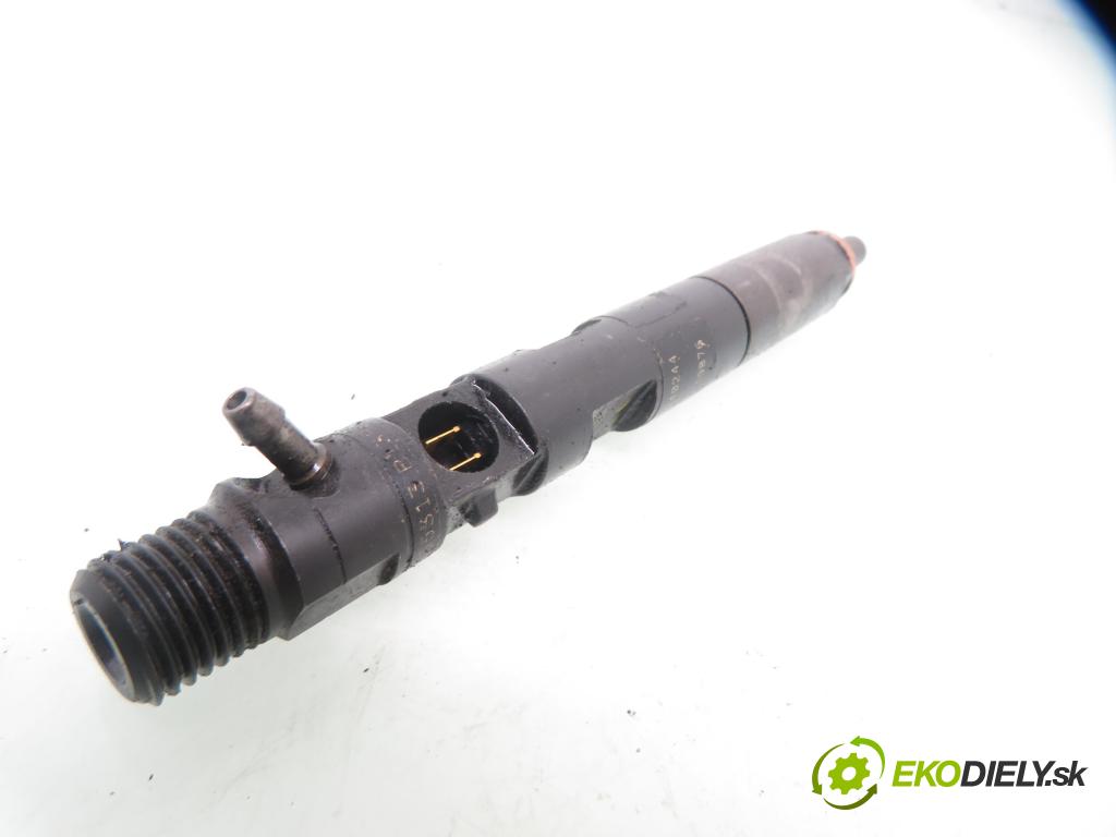 RENAULT KANGOO (KC0/1_) KOMBIVAN 2006 60,00 1.5 dCi 80 - K9K 702 1461,00 vstrekovač 8200240244 ; 8200049876 ; EJBR02101Z (Vstrekovač paliva)