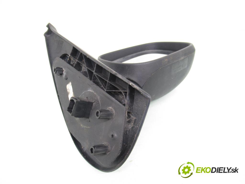 RENAULT KANGOO Express (FC0/1_) FURGON 2002 47,00 1.9 D (FC0J) - F8Q 632 1870,00 Spätné zrkadlo