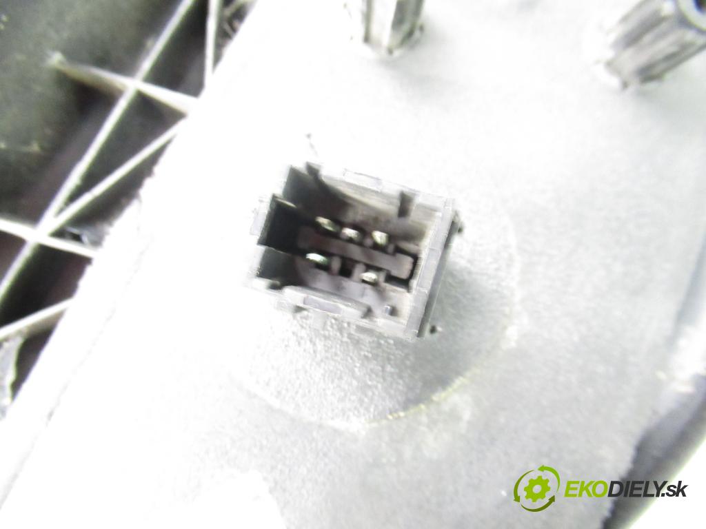 RENAULT KANGOO Express (FC0/1_) FURGON 2002 47,00 1.9 D (FC0J) - F8Q 632 1870,00 Spätné zrkadlo