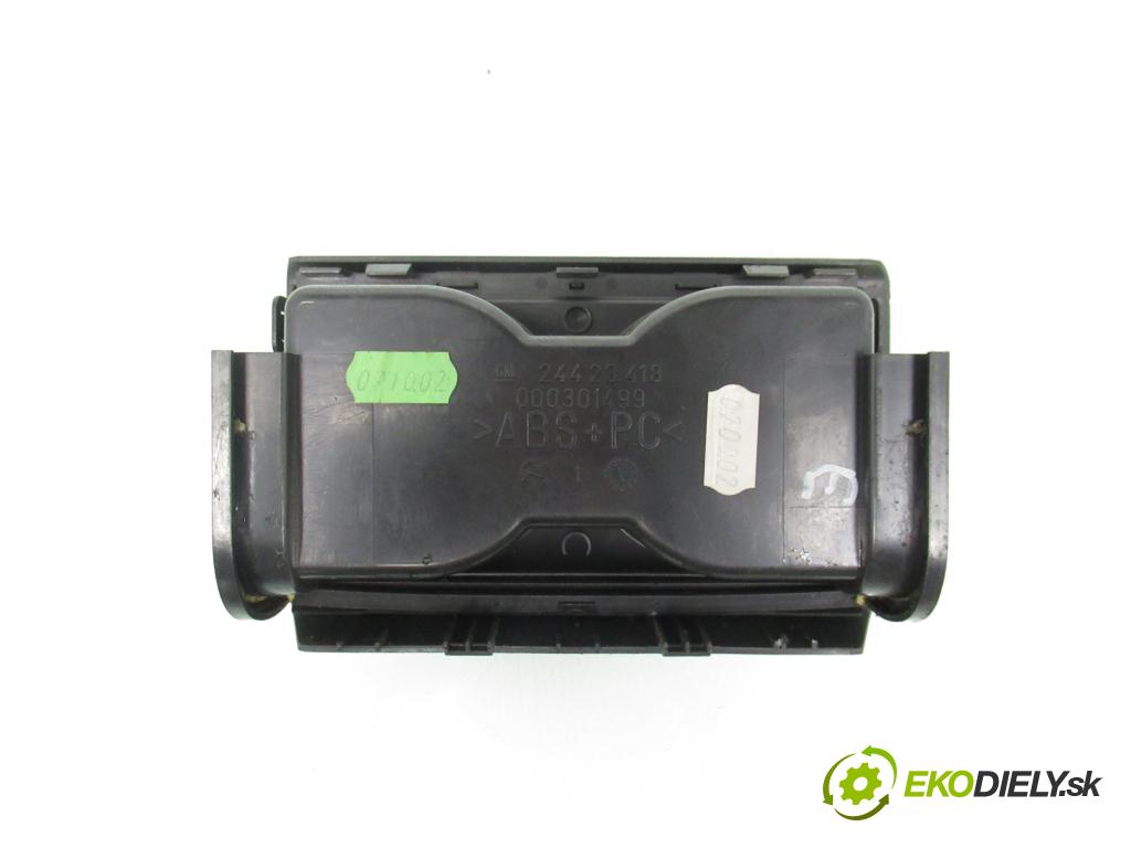 OPEL VECTRA C GTS (Z02) LIFTBACK 2003 90,00 1.8 16V 122 - Z 18 XE 1796,00 držák na nápoje 24423418 (Držák nápojů)