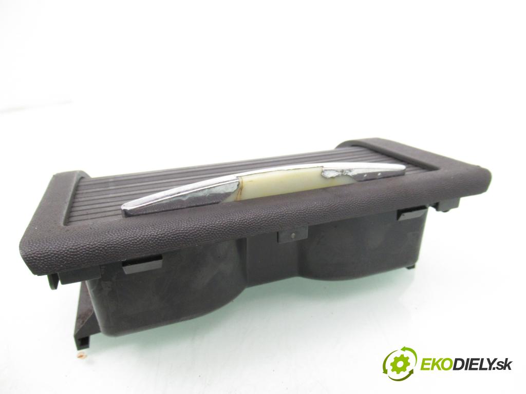 OPEL VECTRA C GTS (Z02) LIFTBACK 2003 90,00 1.8 16V 122 - Z 18 XE 1796,00 držák na nápoje 24423418 (Držák nápojů)