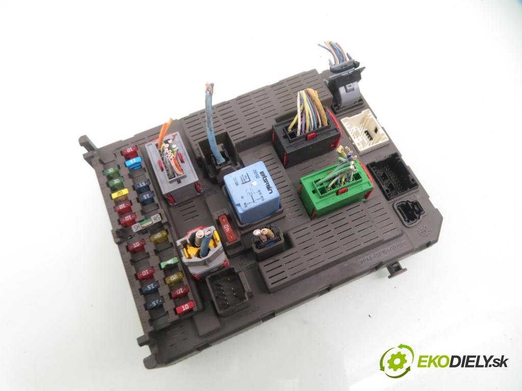 CITROEN C8 (EA_, EB_) VAN 2005 94,00 2.2 HDi - 4HW (DW12TED4) 2179,00 MODUL BSI 9646907380