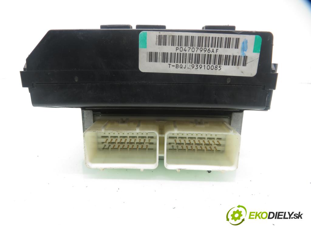 CHRYSLER VOYAGER / GRAND VOYAGER III (GS) VAN 2000 85,00 2.5 TD - ENC 2499,00 MODUL BSI P04686502AE ; P04707996AF ; TBQJ293910085