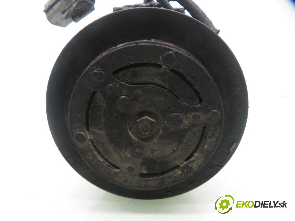 TOYOTA YARIS (_P1_) HB 2005 55,00 1.4 D-4D (NLP10_) - 1ND-TV 1364,00 KOMPRESOR: klimatizácie 4472206534 ; SCSA06C (Kompresor klimatizácie)