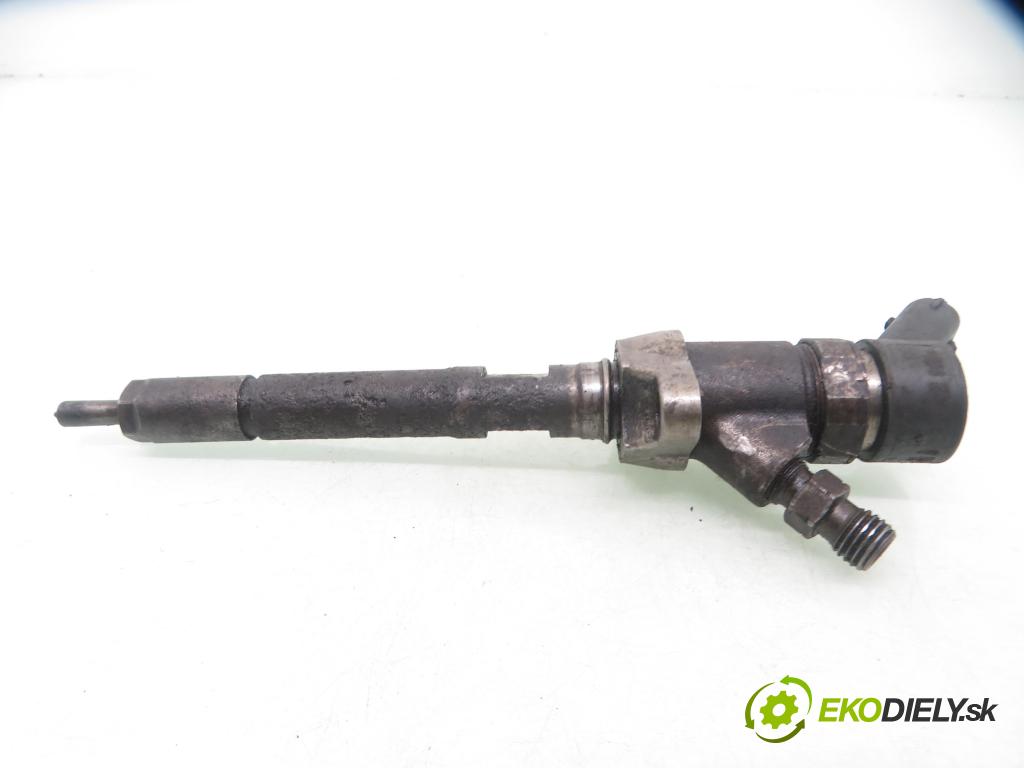 FORD FOCUS II (DA_, HCP) HB 2006 66,00 1.6 TDCi 90 - HHDA 1560,00 vstrekovač 0445110239 (Vstrekovač paliva)