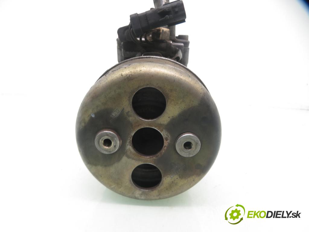 CHRYSLER VOYAGER / GRAND VOYAGER III (GS) VAN 2000 85,00 2.5 TD - ENC 2499,00 KOMPRESOR: klimatizácie 447200513 (Kompresor klimatizácie)