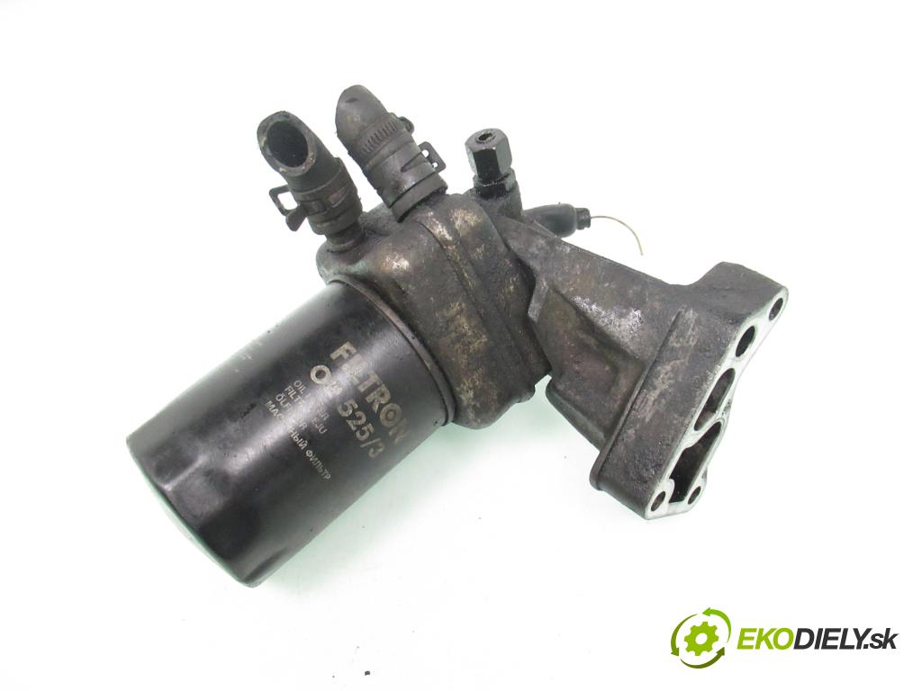 VW TRANSPORTER IV Skrzynia (70XA) FURGON 1996 50,00 1.9 TD 68 - ABL 1896,00 Obal filtra oleja 028115417F (Obal olejového filtra)